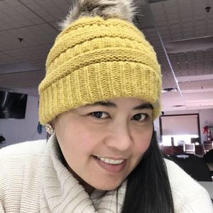 Meet your Posher, Phoebe